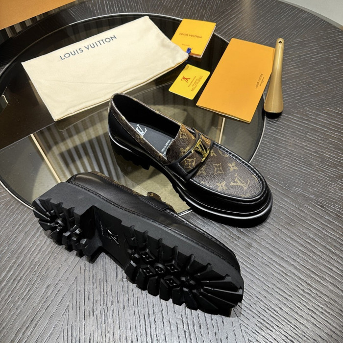 LOVT SNEAKER lv-600