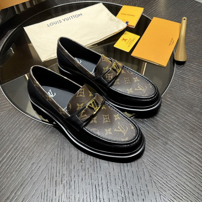 LOVT SNEAKER lv-599