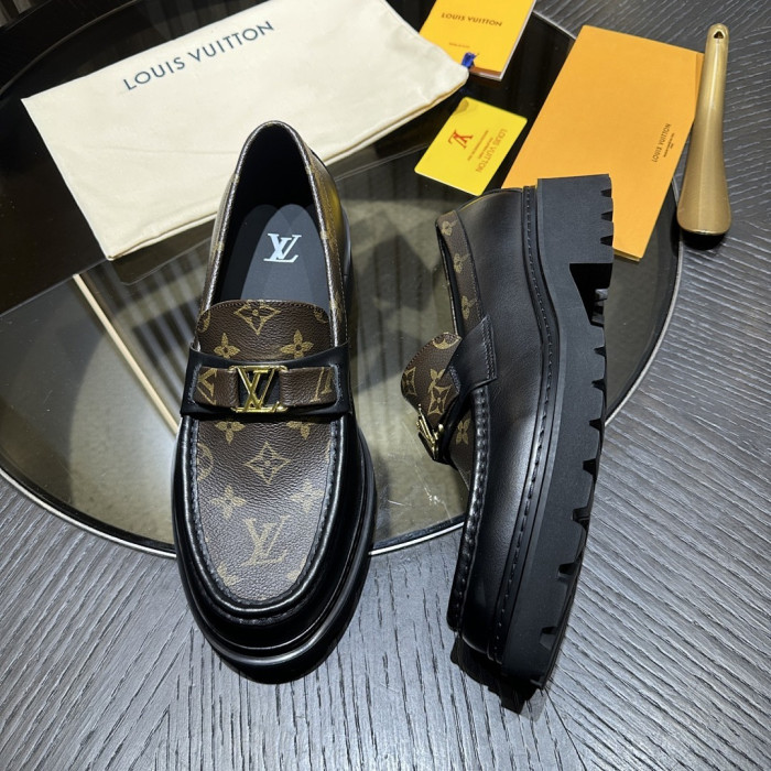 LOVT SNEAKER lv-599