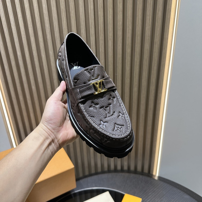 LOVT SNEAKER lv-601