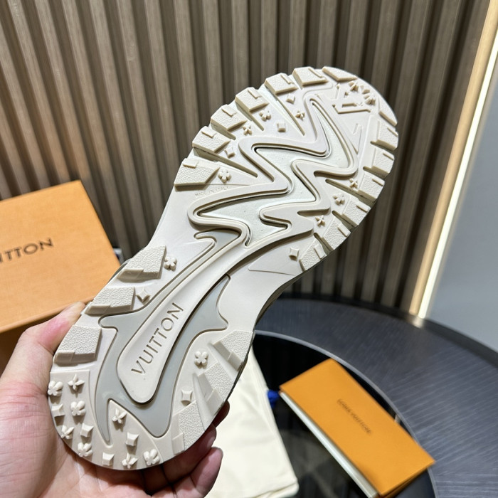 LOVT SNEAKER lv-524