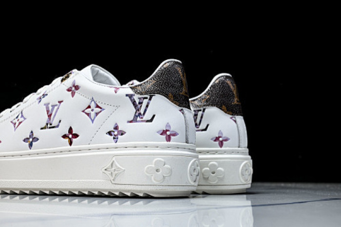 LOVT SNEAKER LV-608