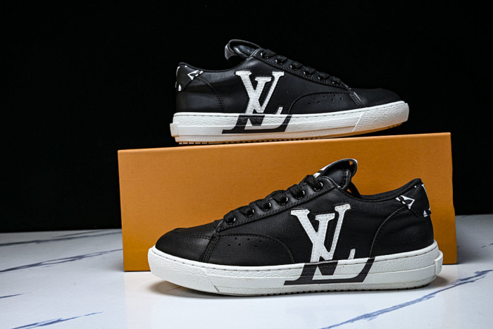 LOVT SNEAKER LV-604