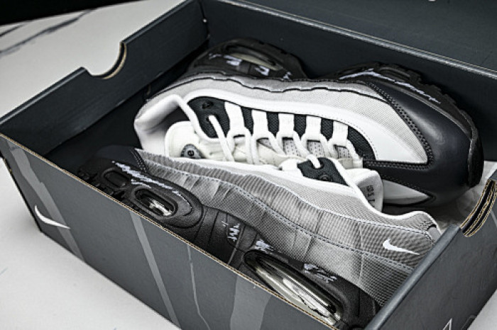 Nike Air Max Muscle 95 II7404-100