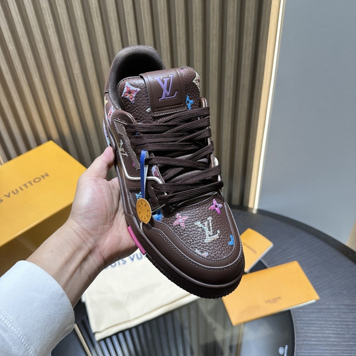 LOVT SNEAKER lv-581