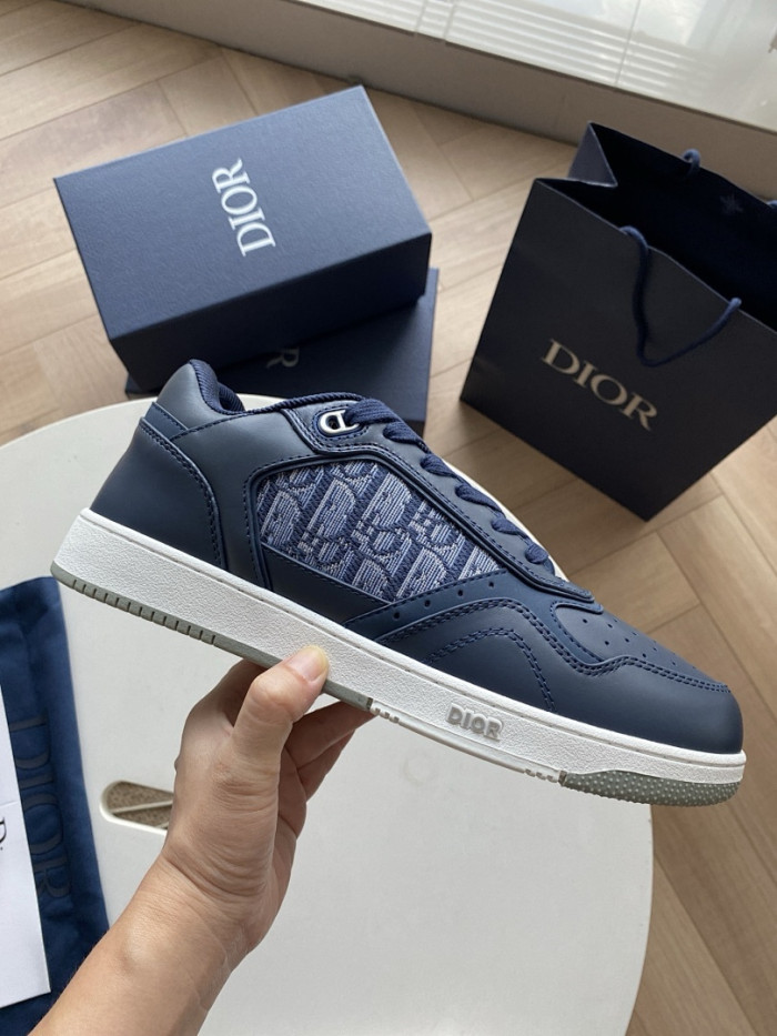 DR B27 LOW-TOP SNEAKERS DR-208
