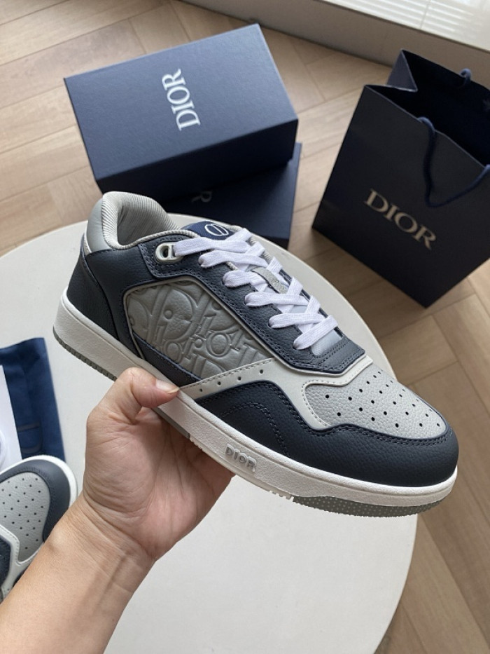 DR B27 LOW-TOP SNEAKERS DR-201