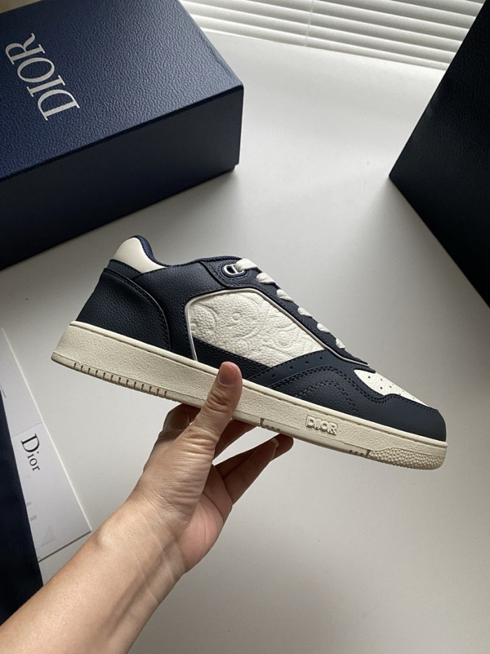 DR B27 LOW-TOP SNEAKERS DR-209