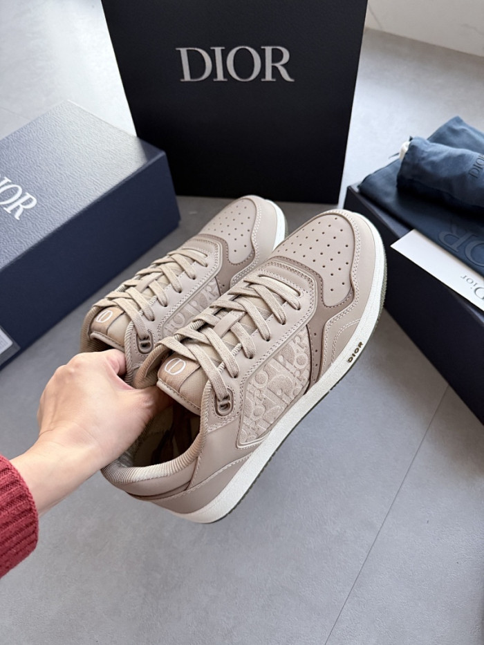 DR B27 LOW-TOP SNEAKERS DR-205