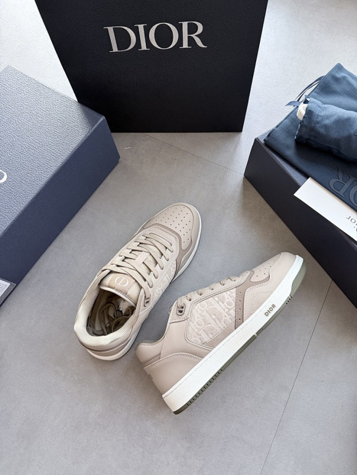 DR B27 LOW-TOP SNEAKERS DR-205