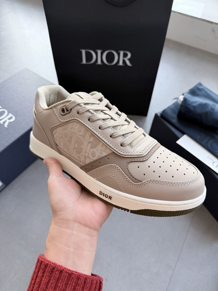 DR B27 LOW-TOP SNEAKERS DR-205