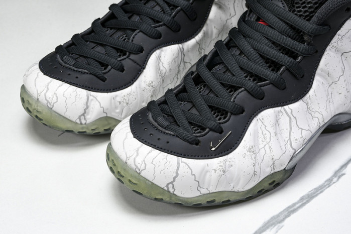 Nike Air Foamposite One Tekken 8 Jin Kazama HF6367-001