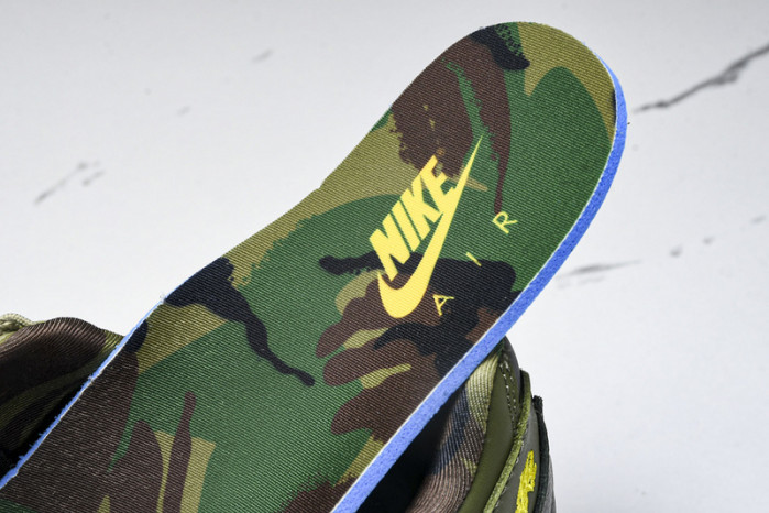 Corteiz x Air Max 95 SP FB2709-300