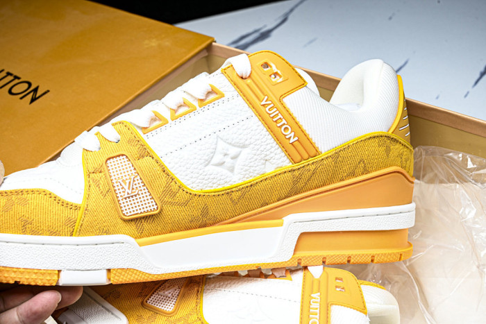 LOVT SNEAKER lv-568