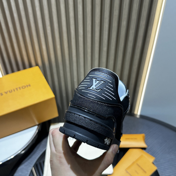 LOVT SNEAKER lv-303