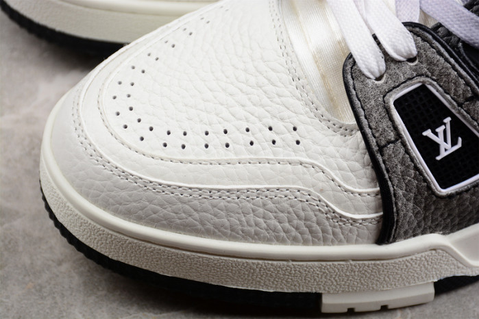 lovt sneaker