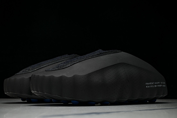 Nike Mind 001 Mule IQ8502-001 (RUN SMALL,PLS 1 SIZE UP)