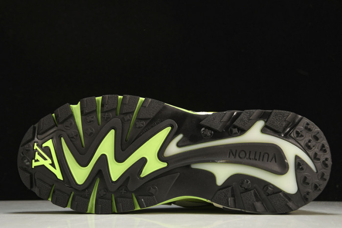 lovt sneaker