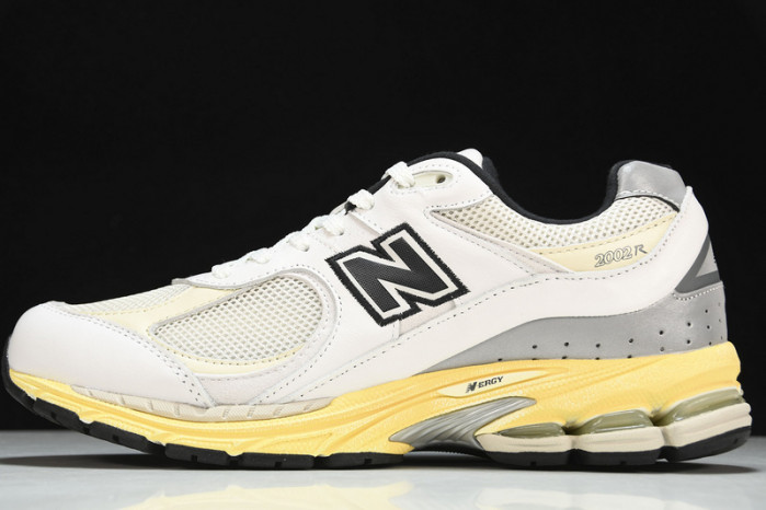 new balance 2002r thisisneverthat white ml2002rt