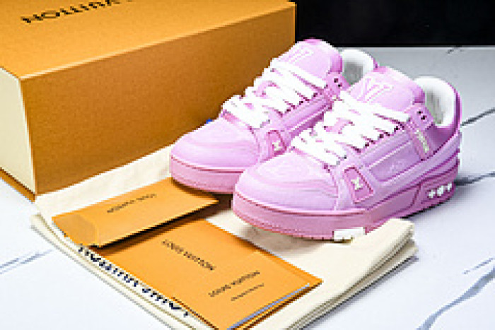 LOVT SNEAKER lv-318