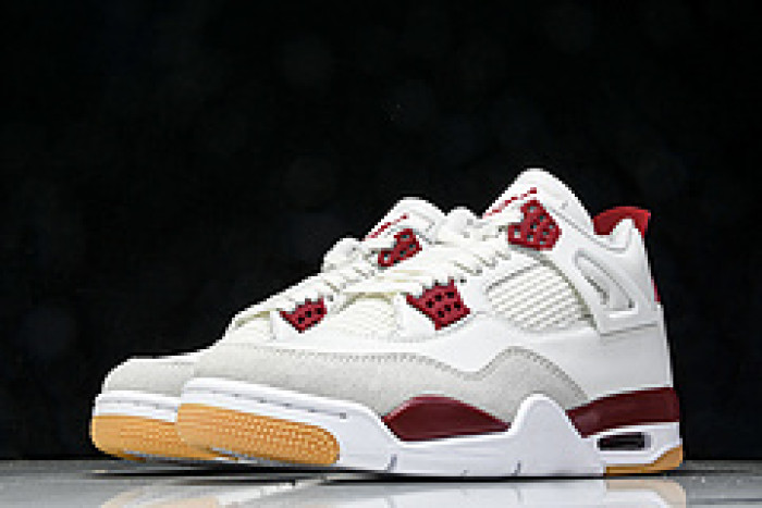Nike SB x Air Jordan 4 “Varsity Red DR5415-106