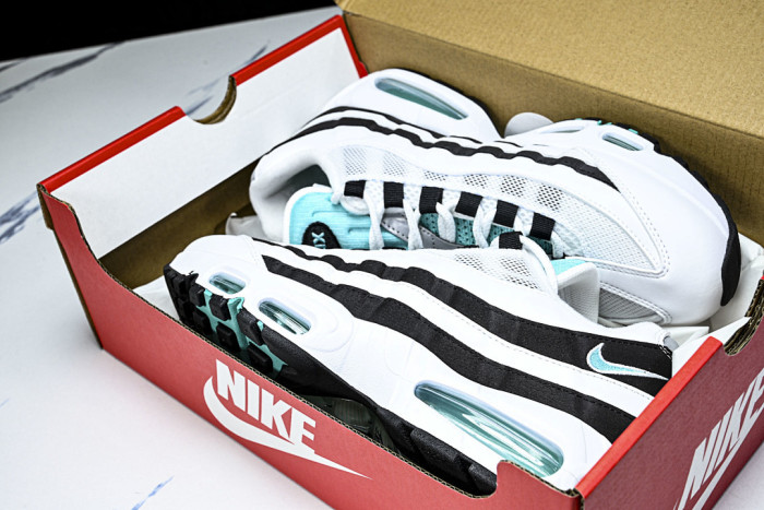 Nike Air Max 95 OG Reverse IM7409 100