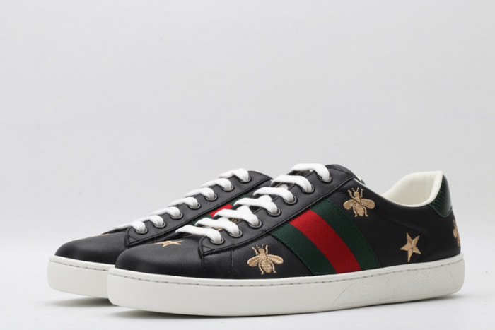 gi ace embroidered low-top sneaker h903p105