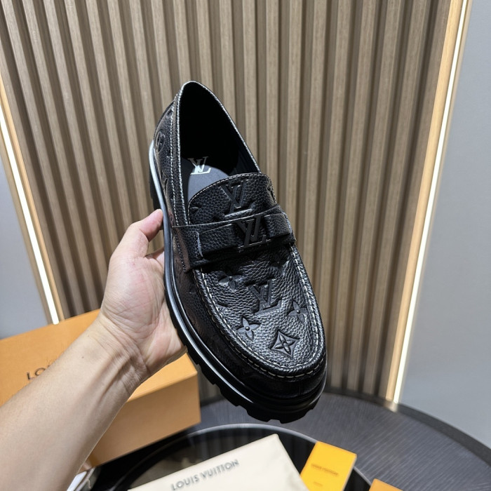 LOVT SNEAKER lv-600