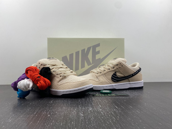 nike sb dunk low albino & preto fd2627-200