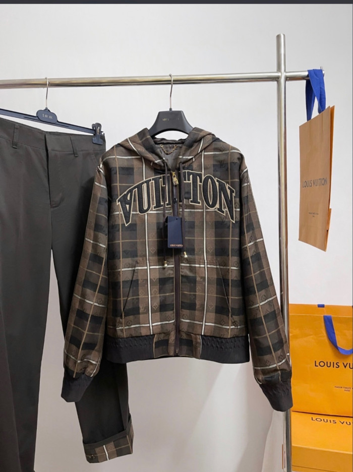 WIN CLOTHES CL129