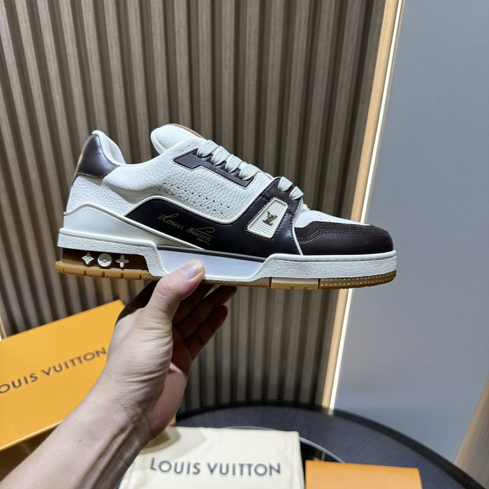 LOVT SNEAKER lv-592