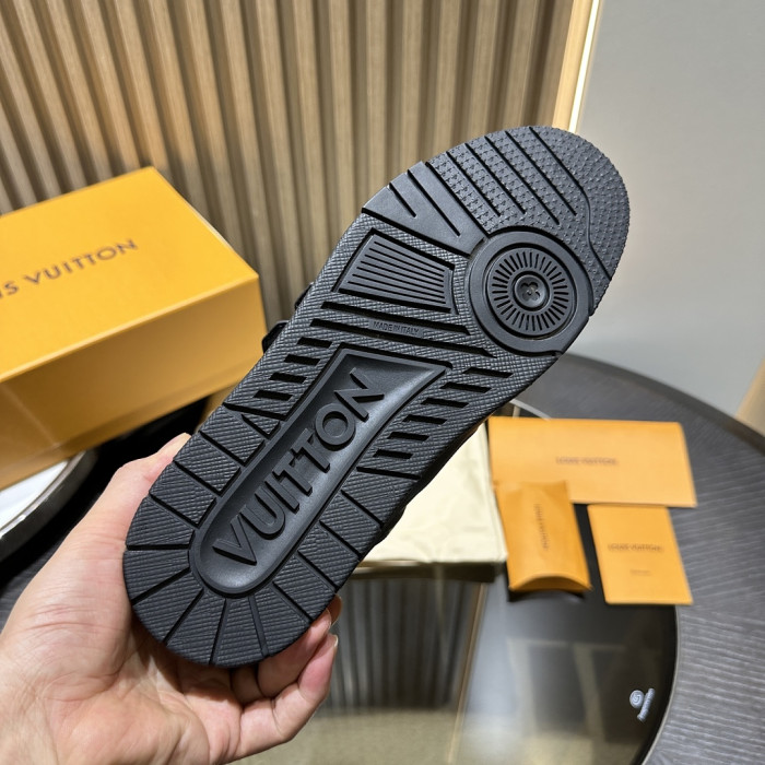 LOVT SNEAKER lv-420