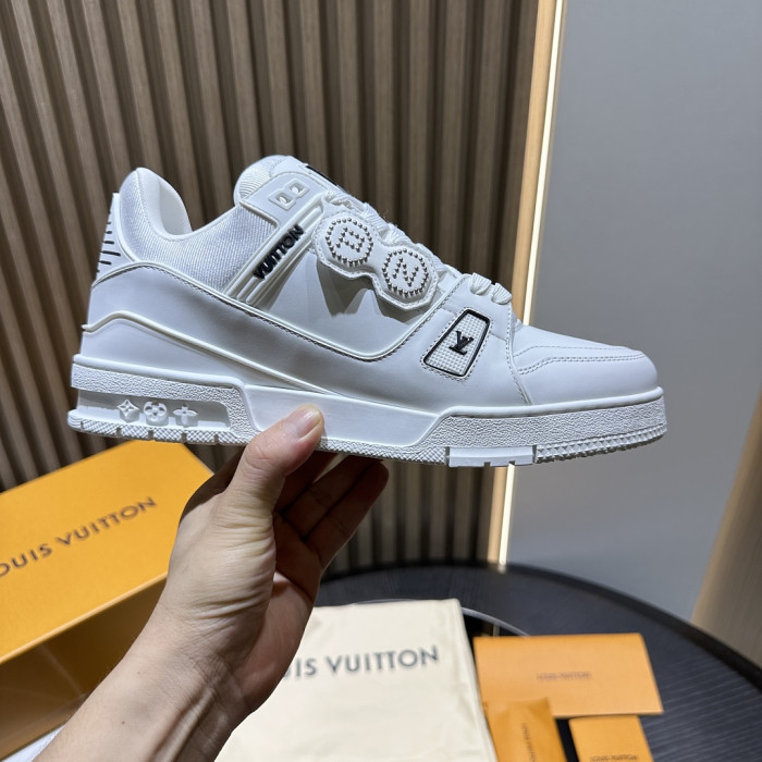 LOVT SNEAKER lv-397