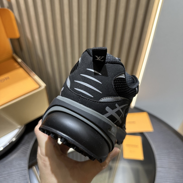 LOVT SNEAKER LV-635
