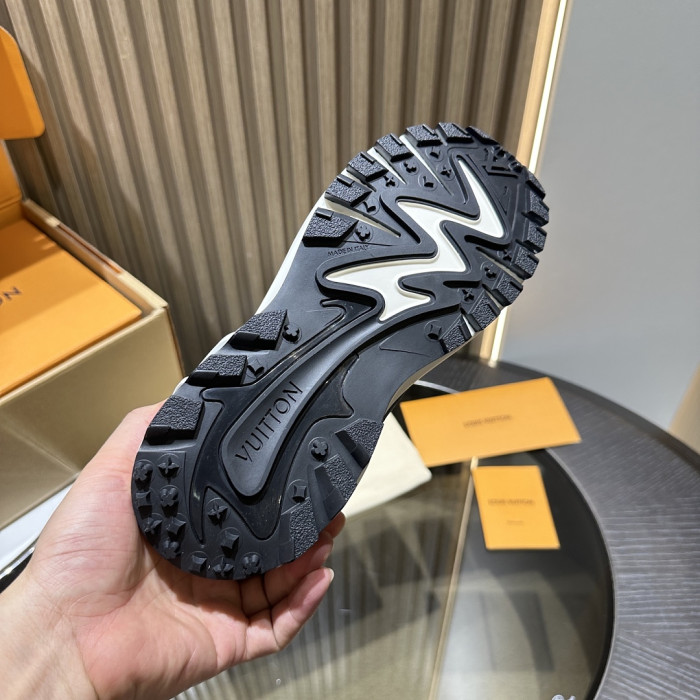 LOVT SNEAKER LV-636