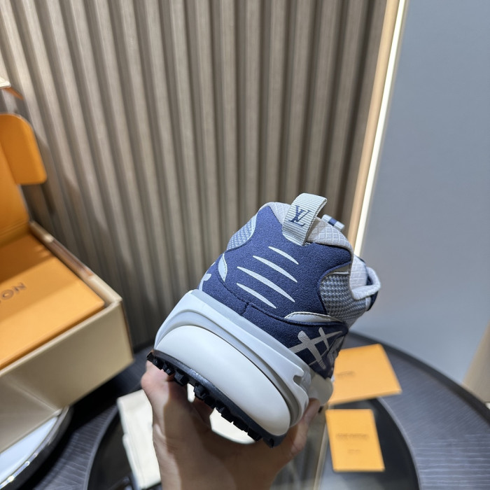 LOVT SNEAKER LV-636