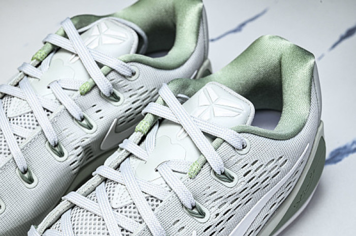 Nike Kobe 9 Elite Low EM Protro “Steam” IH1401-003