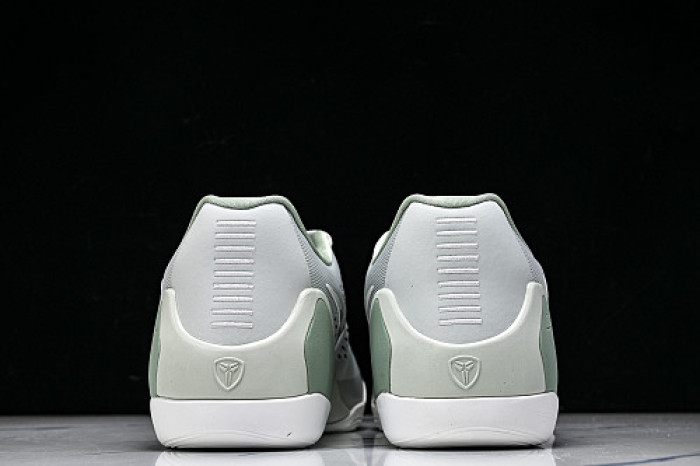 Nike Kobe 9 Elite Low EM Protro “Steam” IH1401-003