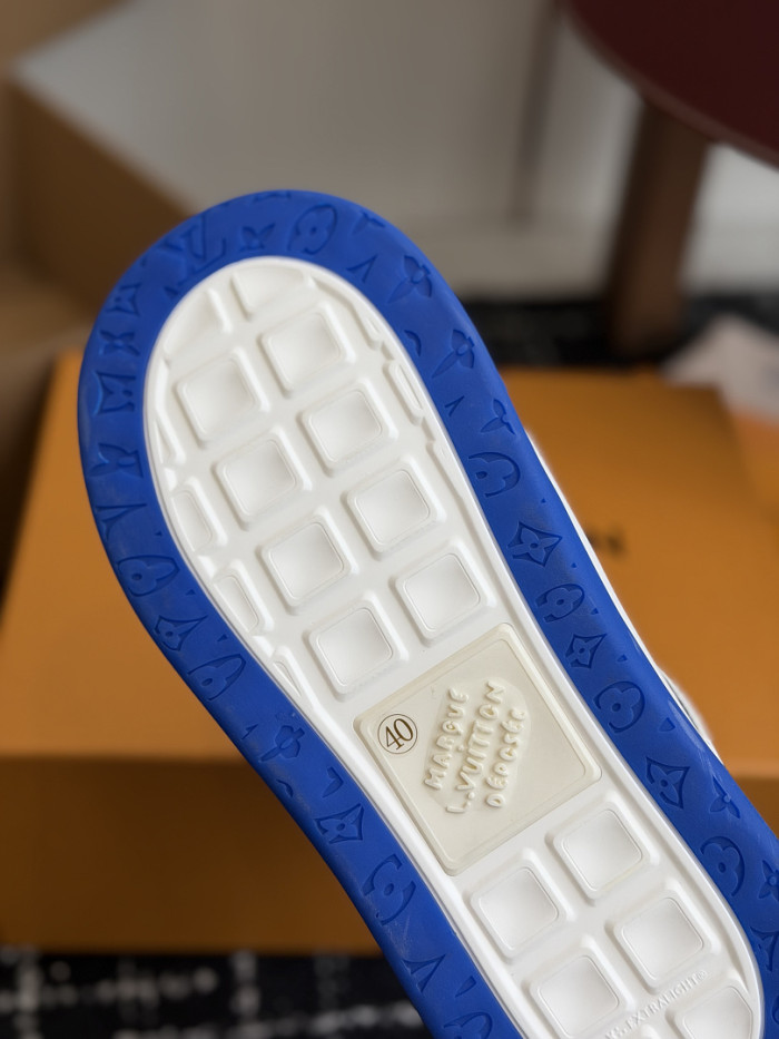 LOVT SNEAKER LV-642