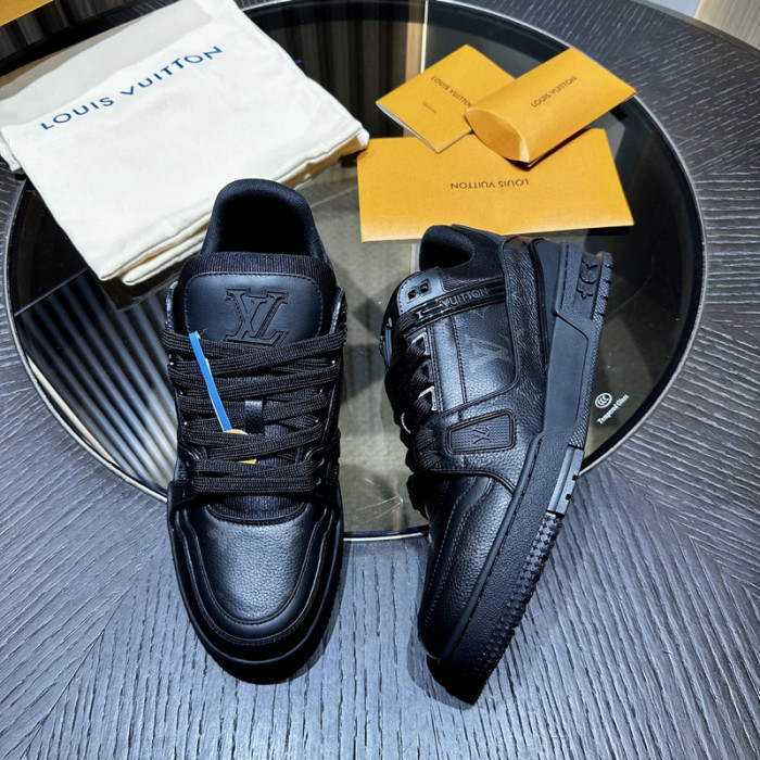 LOVT SNEAKER lv-351