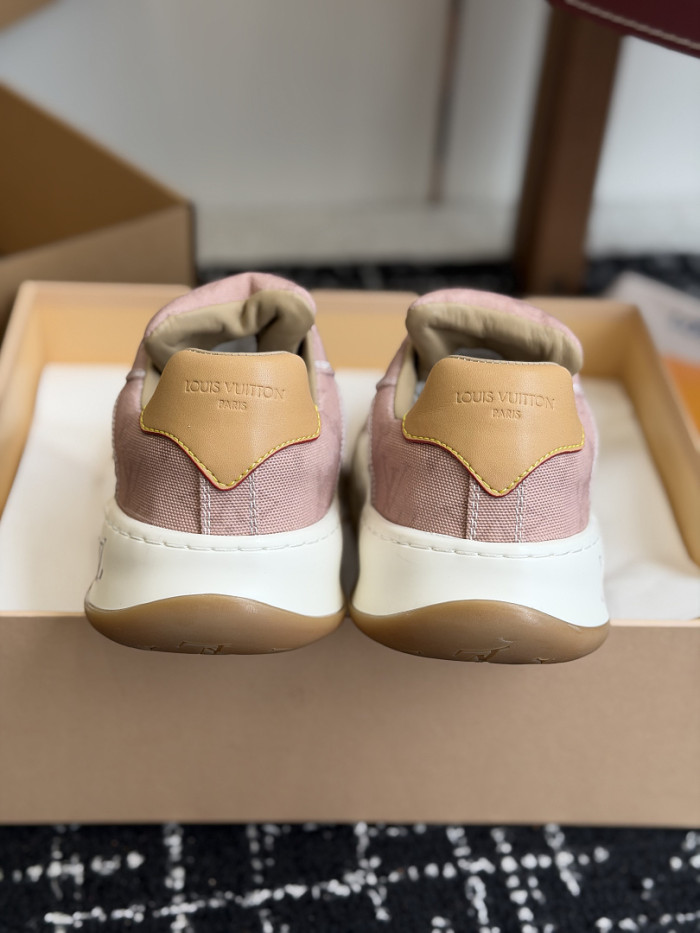 LOVT SNEAKER LV-644