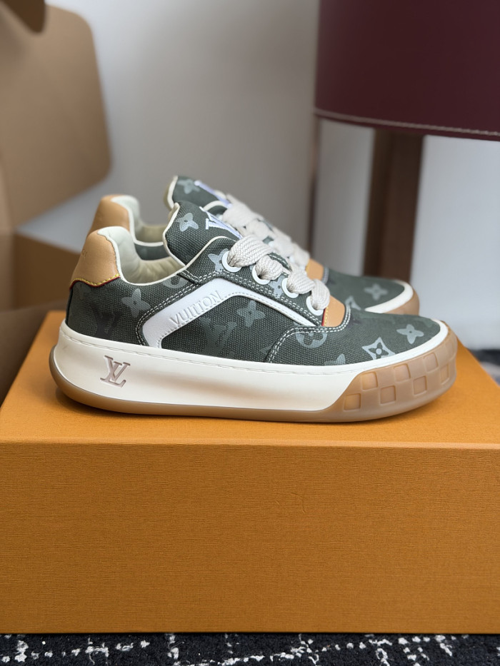 LOVT SNEAKER lv-521
