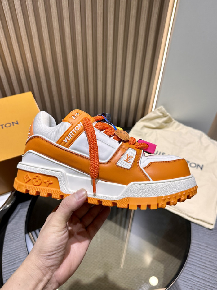 lovt sneaker