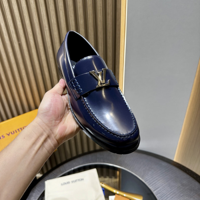 LOVT SNEAKER lv-356