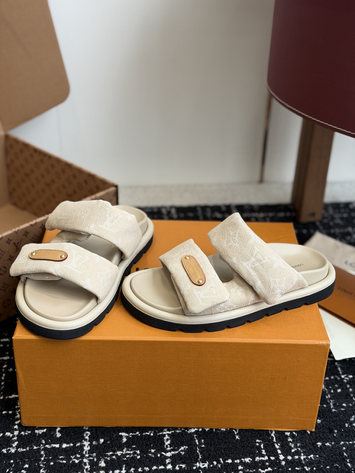 LOVT SANDAL 0415671