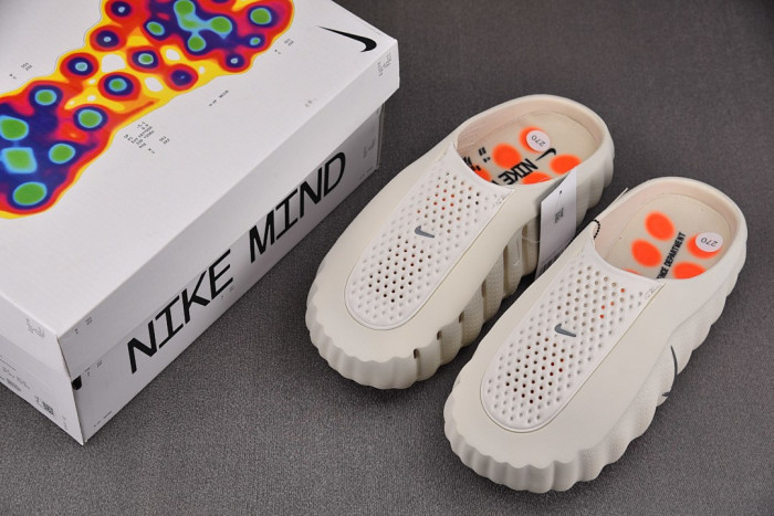 Nike Mind 001 