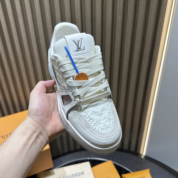 LOVT SNEAKER lv-653