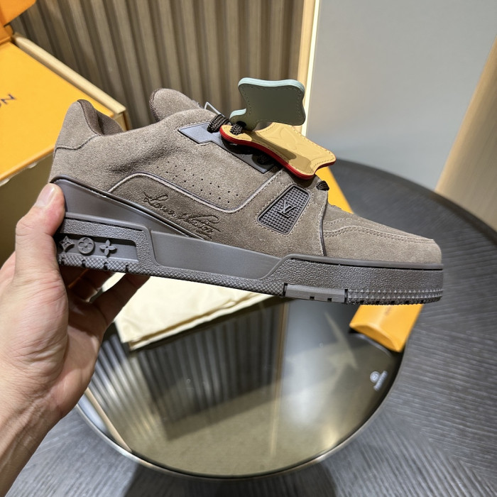 LOVT SNEAKER lv-655