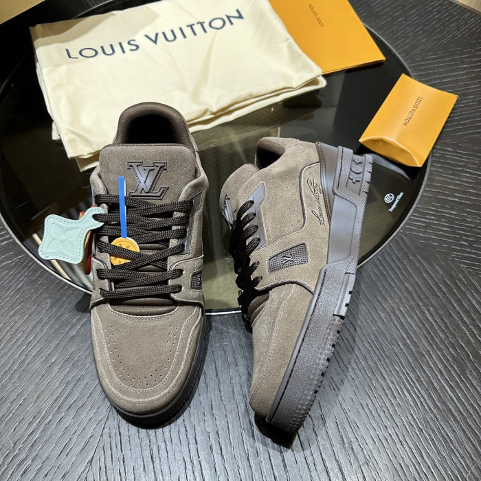 LOVT SNEAKER lv-655