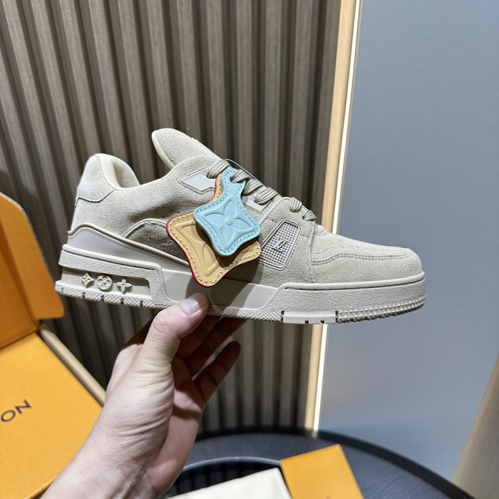 LOVT SNEAKER lv-631